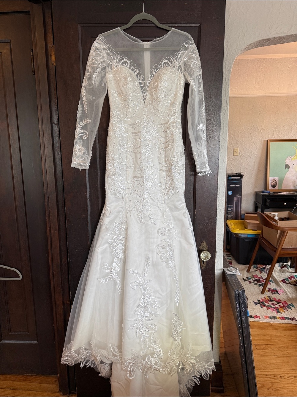 NWOT Bridal Gown Lace Long Sleeve Mermaid Wedding Dress - White